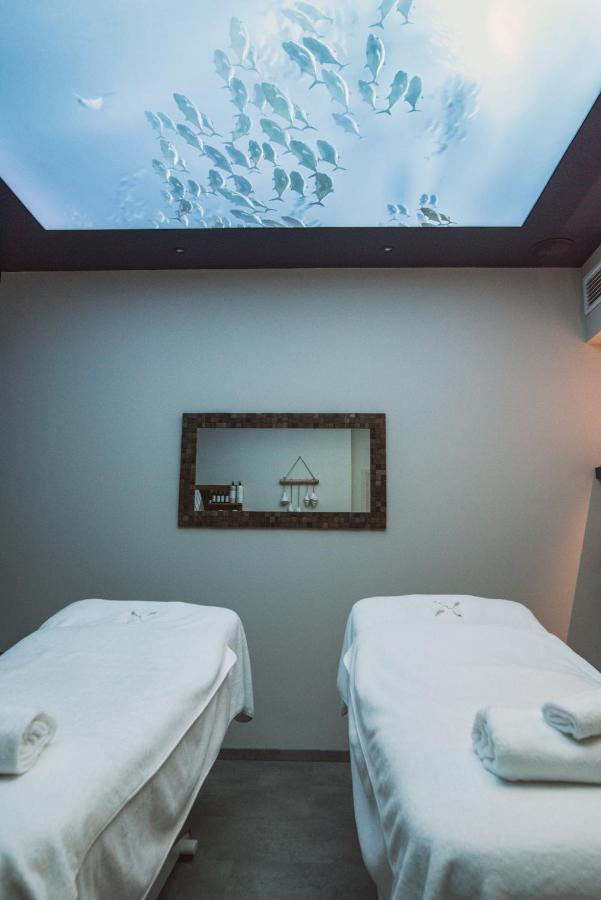 Hotel 1770 & Spa Le Pontet  Exterior photo